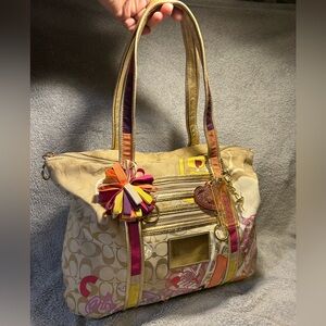 Coach Poppy Signature Graffiti Tote